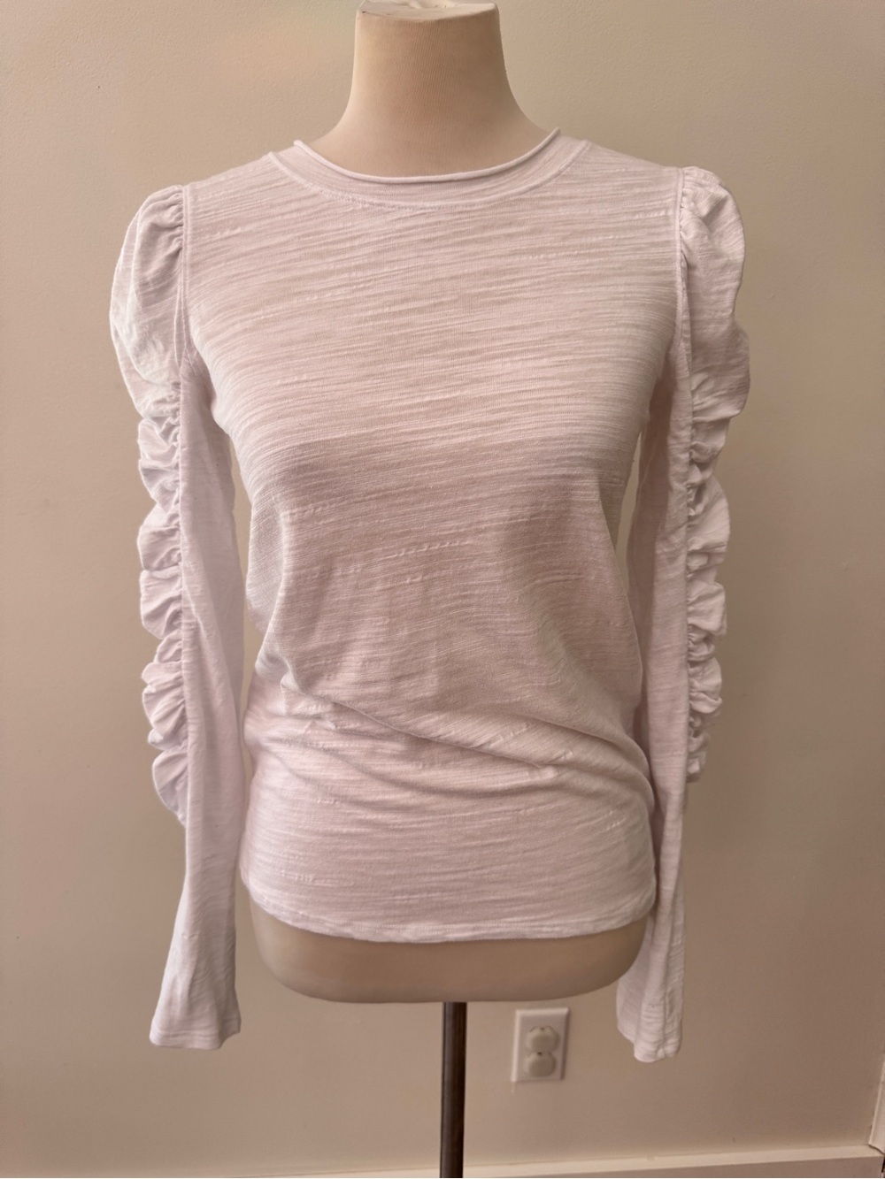 Free People We The Free Ruffle Sleeve Top Small White Long Sleeve Slub Knit